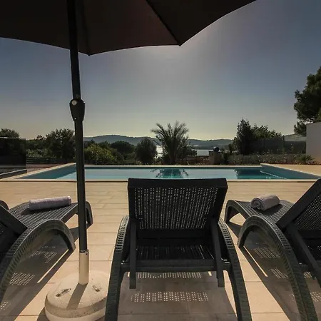 Villa New Modern Luxury Near The With Sea View, Pool, Sauna , Bbq And Playground By Wiibuk