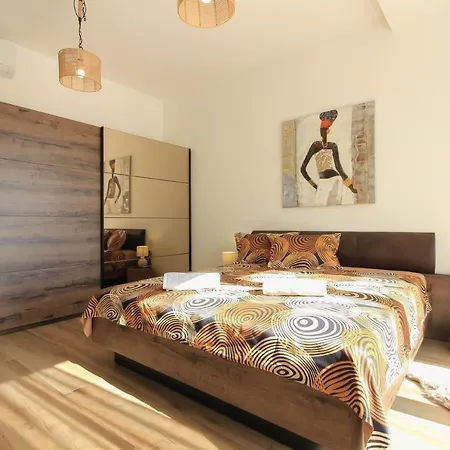 Villa New Modern Luxury Near The With Sea View, Pool, Sauna , Bbq And Playground By Wiibuk Pomer