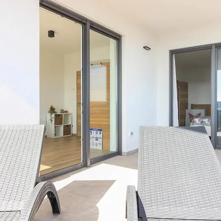 New Modern Luxury Near The With Sea View, Pool, Sauna , Bbq And Playground By Wiibuk * بومير