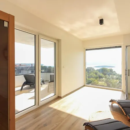 New Modern Luxury Near The With Sea View, Pool, Sauna , Bbq And Playground By Wiibuk Villa Pomer