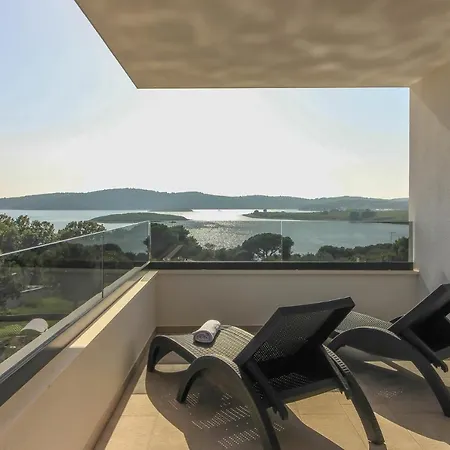 Villa New Modern Luxury Near The With Sea View, Pool, Sauna , Bbq And Playground By Wiibuk *