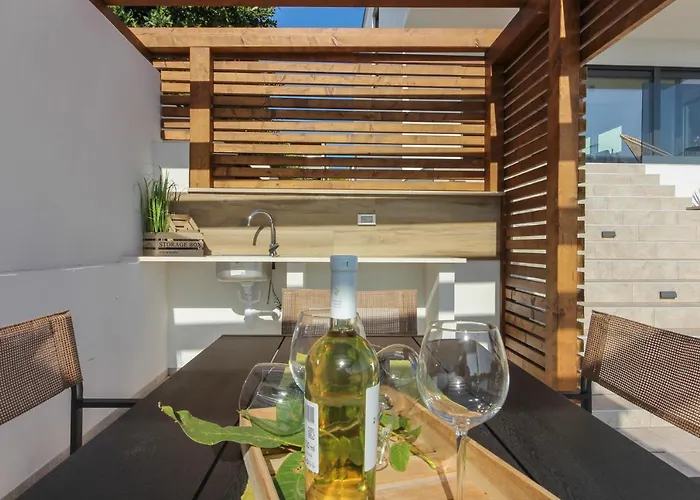 New Modern Luxury Near The With Sea View, Pool, Sauna , Bbq And Playground By Wiibuk Villa