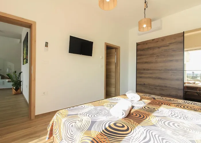 New Modern Luxury Near The With Sea View, Pool, Sauna , Bbq And Playground By Wiibuk