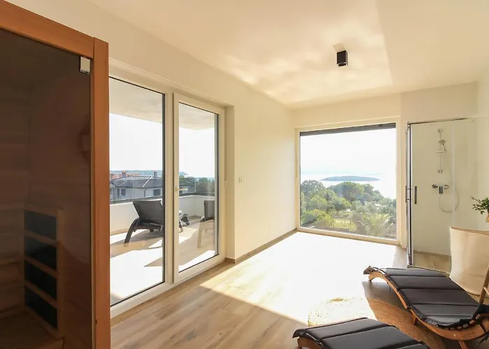 New Modern Luxury Near The With Sea View, Pool, Sauna , Bbq And Playground By Wiibuk Villa Pomer